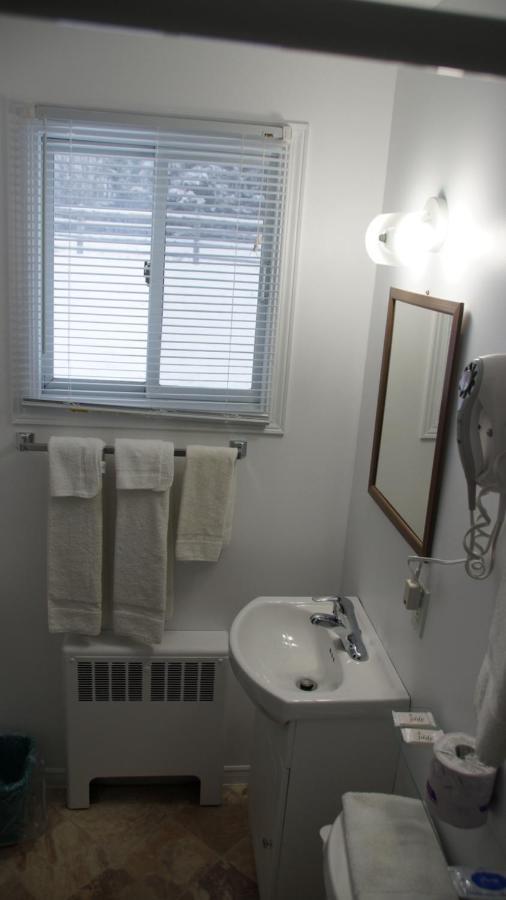 Robyn'S Motel Peterborough Luaran gambar