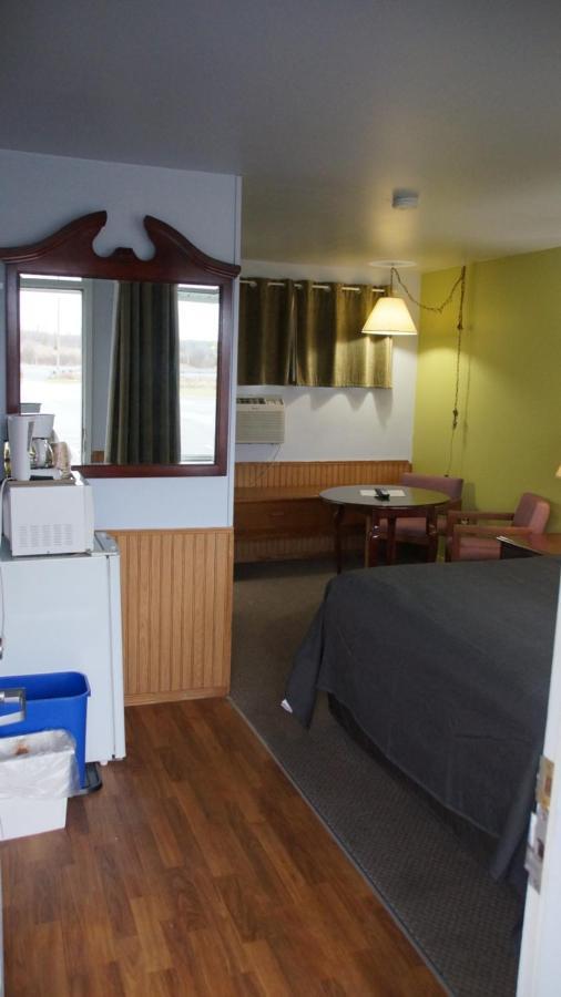 Robyn'S Motel Peterborough Luaran gambar