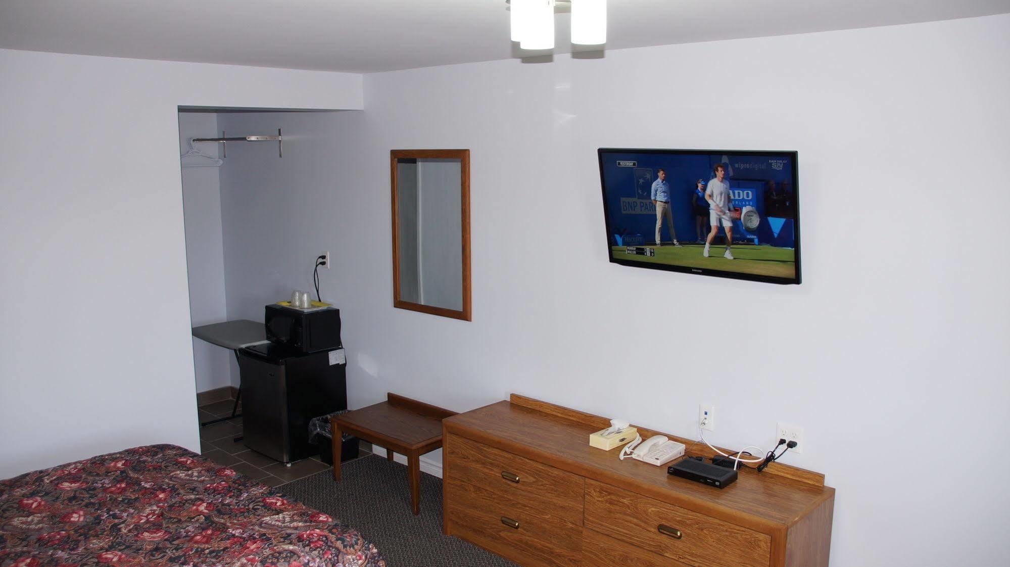 Robyn'S Motel Peterborough Luaran gambar