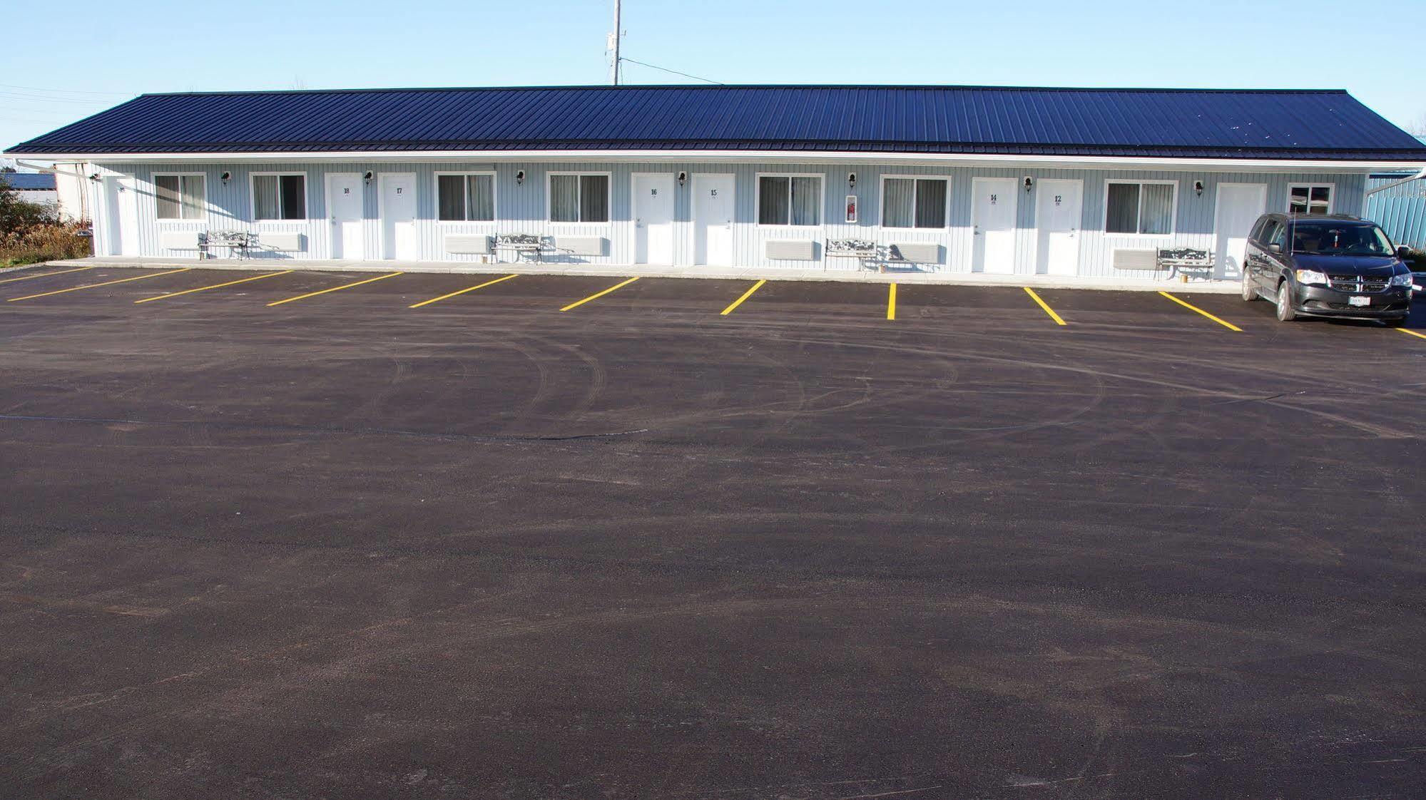 Robyn'S Motel Peterborough Luaran gambar